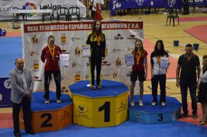 gloria ruiz campiona taekwondo