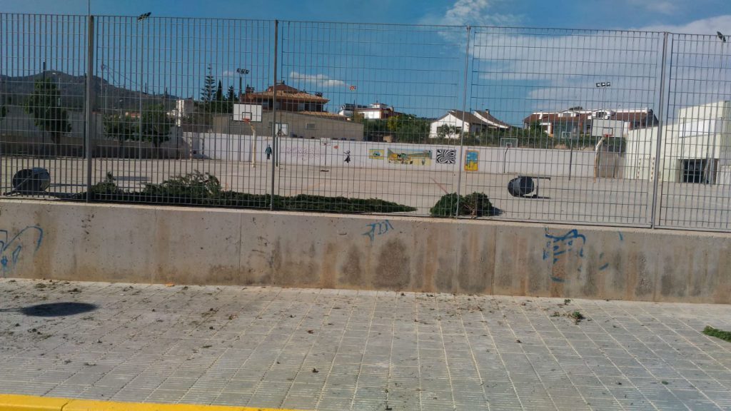 e8cc8c9f-d46c-4a02-913f-5aa9a6b4dd31