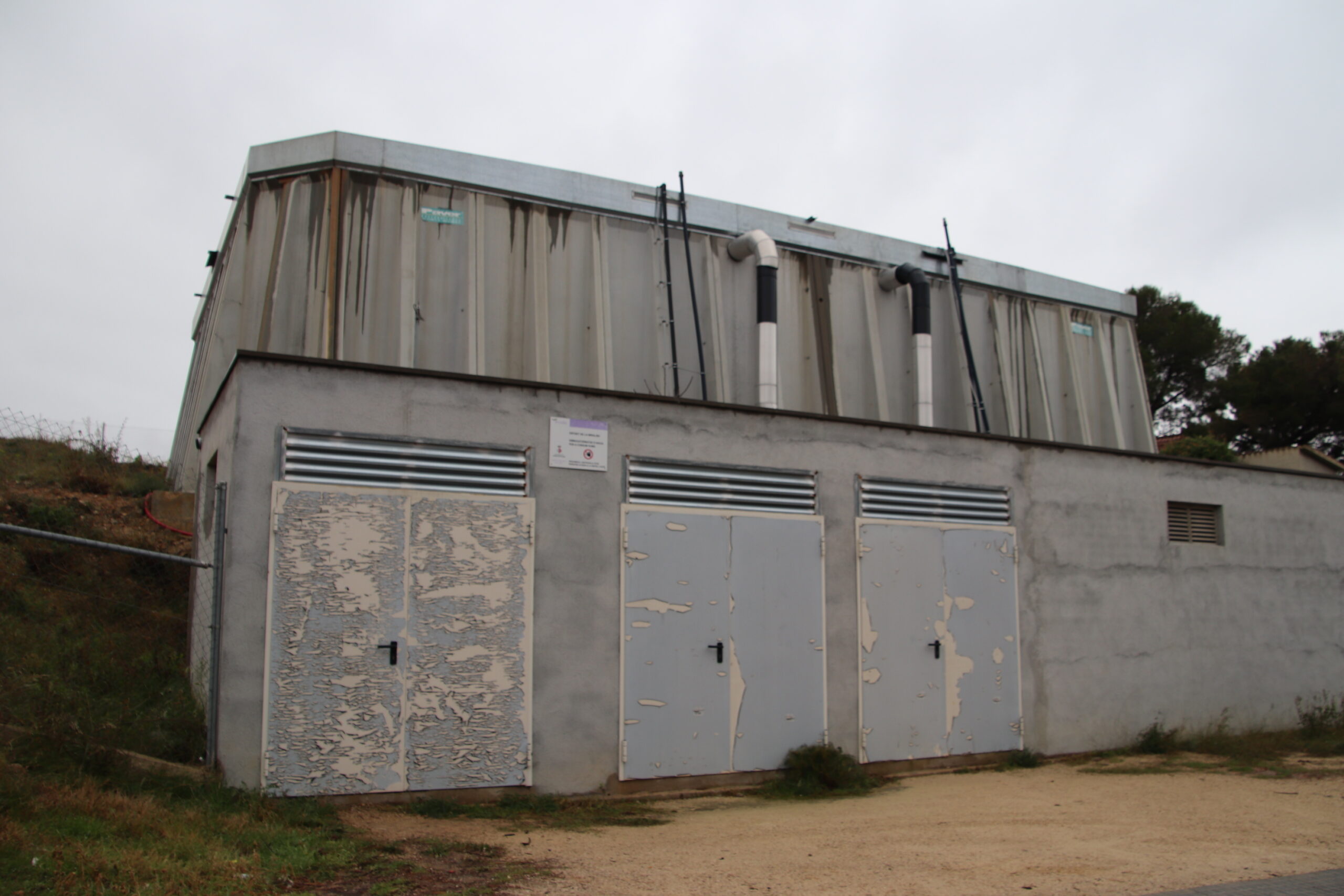 L’Ajuntament millora el control i l’eficiència de la xarxa de distribució d’aigua amb la instal·lació de comptadors per al control dels cabals subministrats en alta