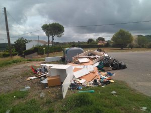 incivisme contenidors 6