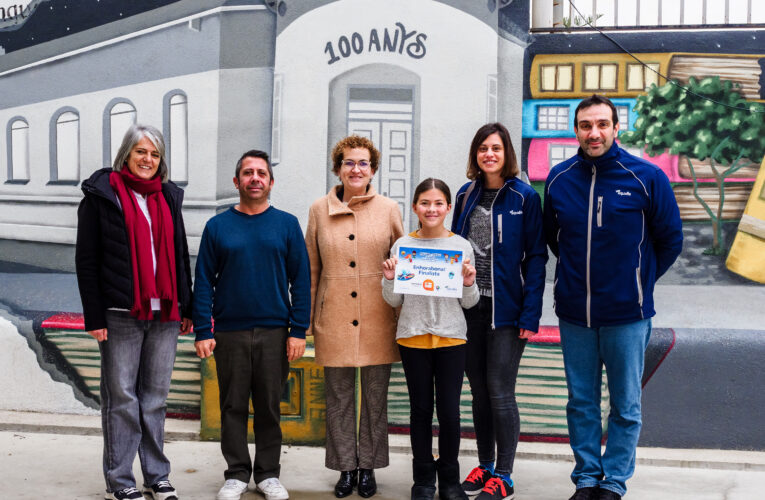 L’alumna Alba Craig de l’Escola Ull de Vent ha quedat finalista en el 22è Concurs Digital Educatiu Infantil d’Aqualia