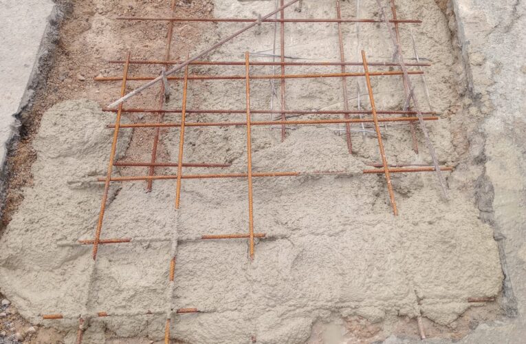 Comencen les obres d’arranjament del asfalt del carrer Logroño