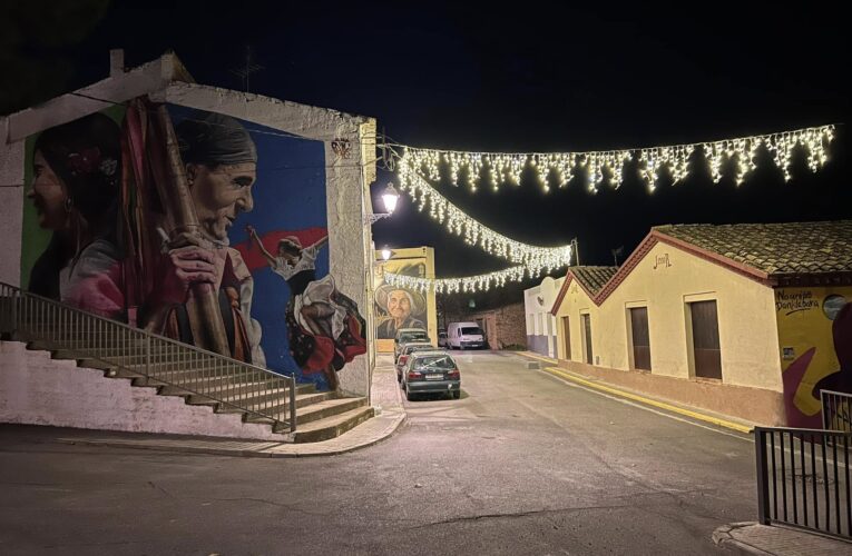 S’aprova la primera pròrroga de la contractació dels llums de Nadal