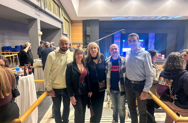 L’Ajuntament de la Bisbal del Penedès i la colla castellera local han assistit a La Nit de Castells aquest dissabte