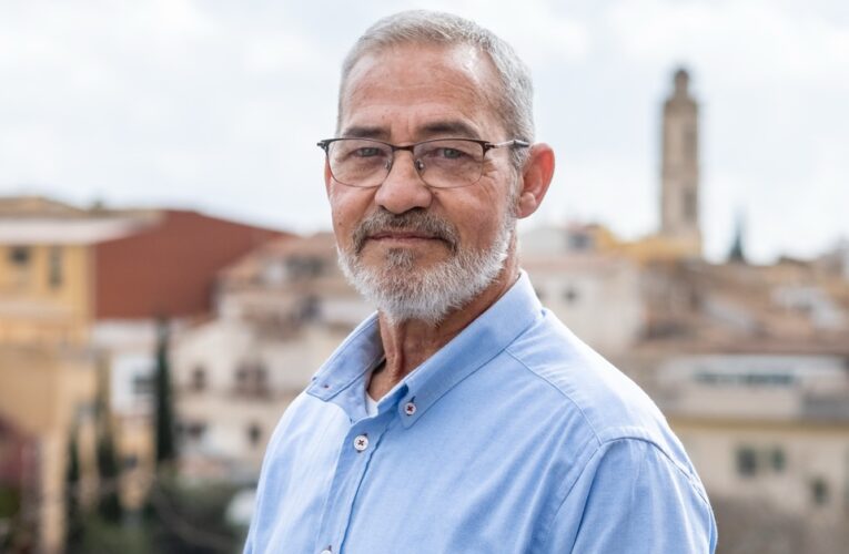 Clemente Rodríguez pren possessió com a nou regidor de l’Ajuntament de la Bisbal del Penedès