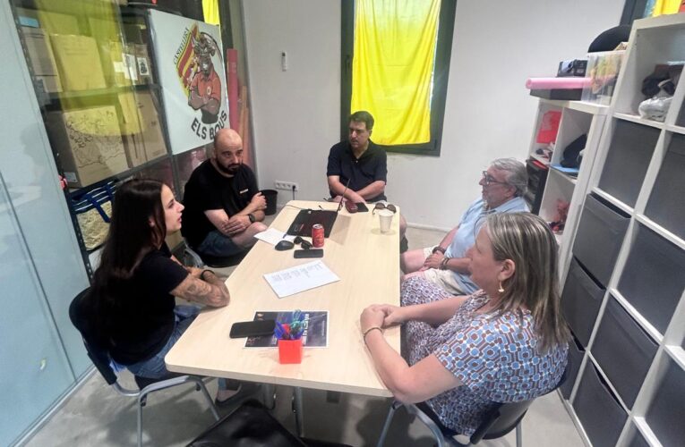 L’Ajuntament inicia les reunions preparatòries de la diada castellera del 15 d’agost amb la Colla Castellera La Bisbal del Penedès – Els Bous